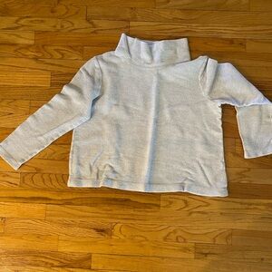 Women’s Long-Sleeve Cowl Turtleneck Top - Light Gray